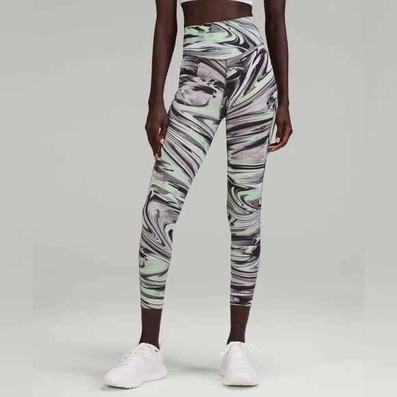 NWOT Lululemon Base Pace High-Rise Running Tight 25Paint Glide Warp Multi